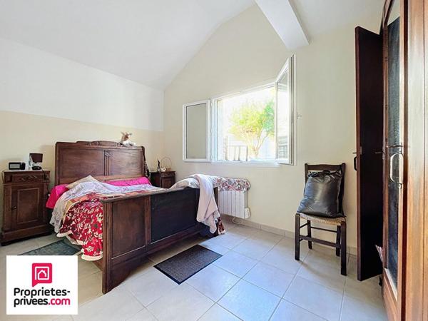 Centre ville  - Appartement  RDC 65 m2 avec JARDIN et PARKING PRIVÉ