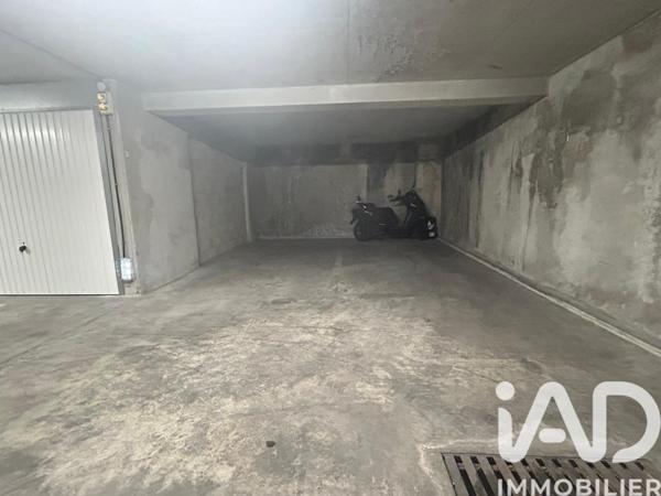 Parking à vendre 11 m² Nice