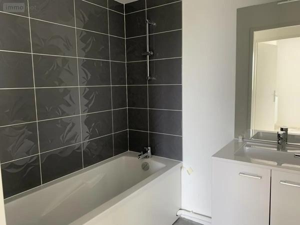 Location - Appartement Canteleu 76380 4 pièces 79 m 2 6268 m 2