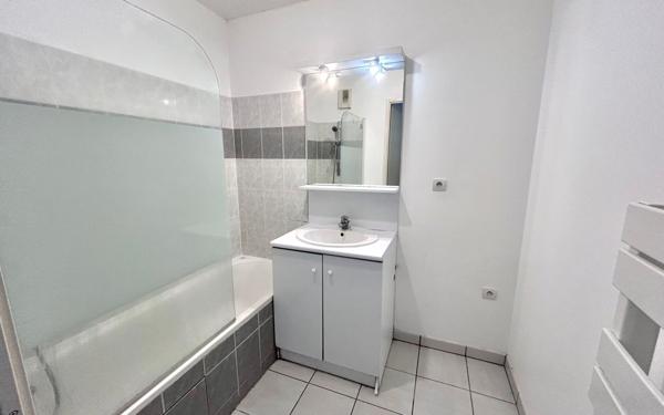 Appartement à louer    3 pièces •  Boulazac