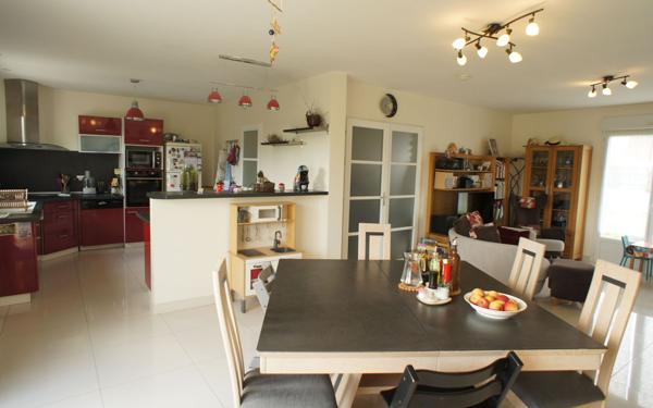 Maison à vendre    5 pièces • 129 m2 Ormes