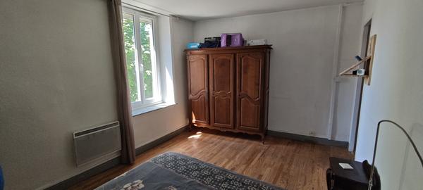 Le Péage-de-Roussillon (38550) Appartement T2 avec jardin privatif, véranda et double garage