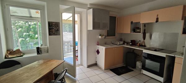 Le Péage-de-Roussillon (38550) Appartement T2 avec jardin privatif, véranda et double garage