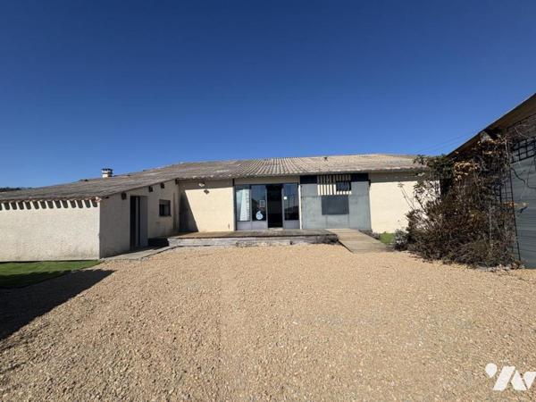 Forcalquier - Ensemble de bâtiments 