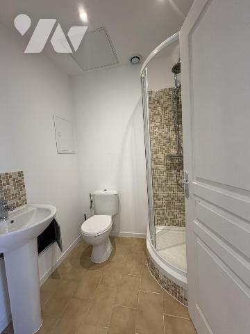 Forcalquier - Ensemble de bâtiments 