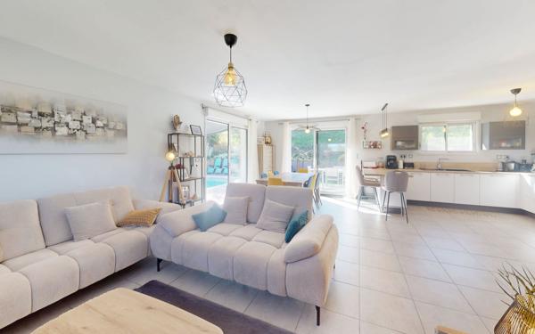 Maison à vendre    5 pièces •  Onet-le-Château