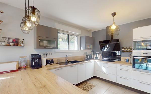 Maison à vendre    5 pièces •  Onet-le-Château