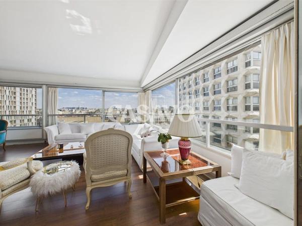 Vente Appartement 5 pièces de 108m² - 75015 Paris