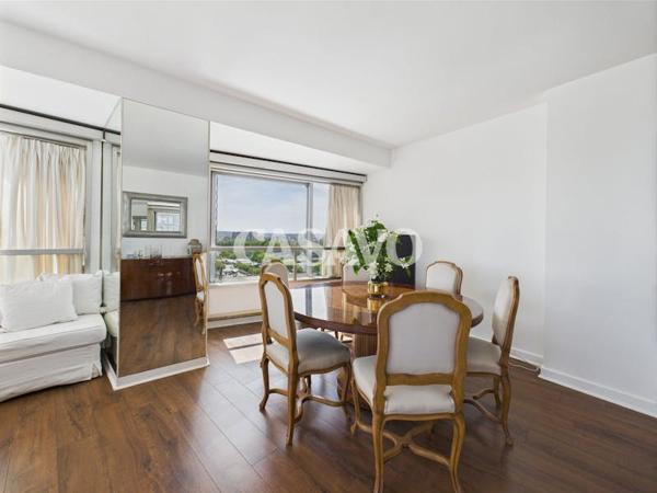 Vente Appartement 5 pièces de 108m² - 75015 Paris
