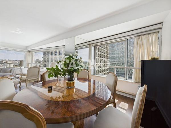 Vente Appartement 5 pièces de 108m² - 75015 Paris