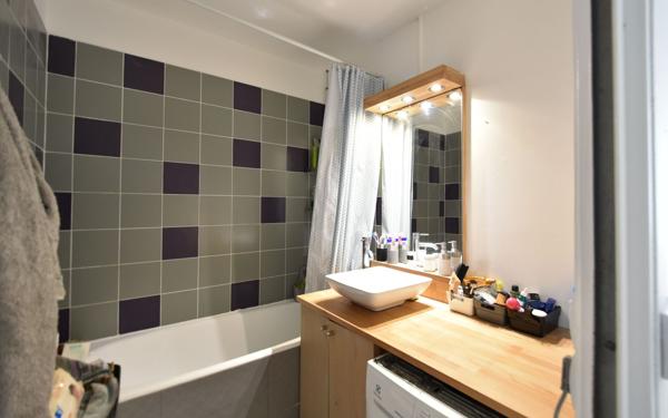 Appartement à louer    3 pièces • 69,95 m2 Oullins