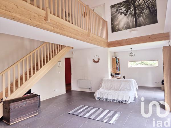 Maison à vendre 7 pièces 155 m² Magny-les-Hameaux