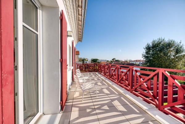 VILLA STYLE BASQUE A ROYAN A 200 M DE LA PLAGE