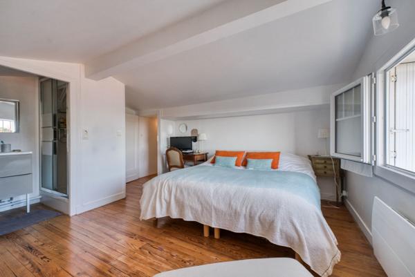 VILLA STYLE BASQUE A ROYAN A 200 M DE LA PLAGE