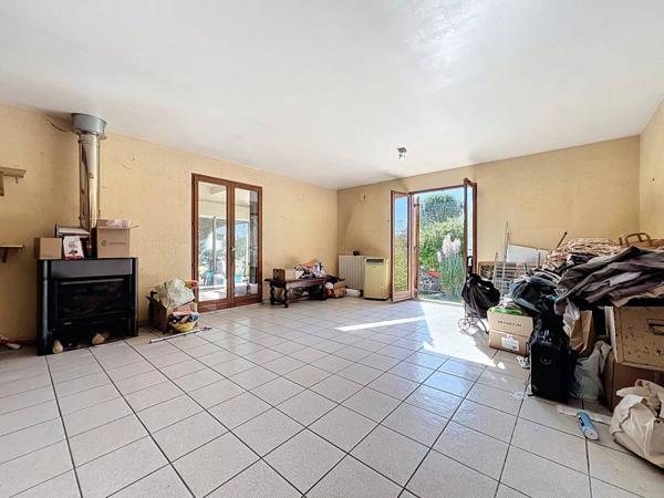 MAISON avec TERRAIN A DETACHER CONSTRUCTIBLE