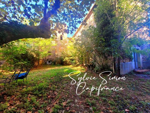 Propriete à vendre 5 pièces et 990 m² d'annexes SAINT CHRISTOL LES ALES (30)