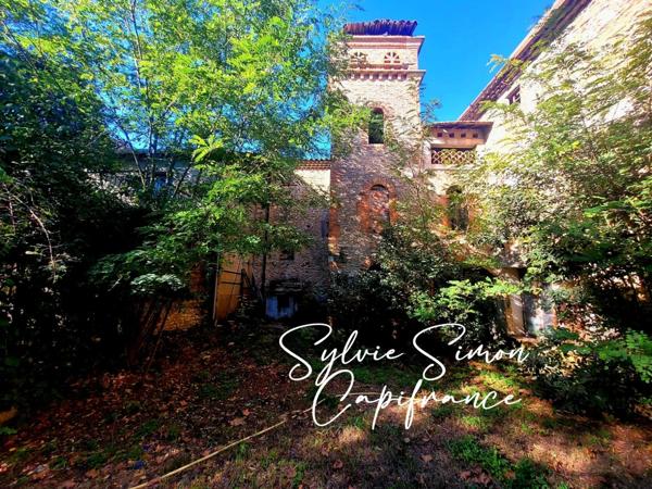 Propriete à vendre 5 pièces et 990 m² d'annexes SAINT CHRISTOL LES ALES (30)