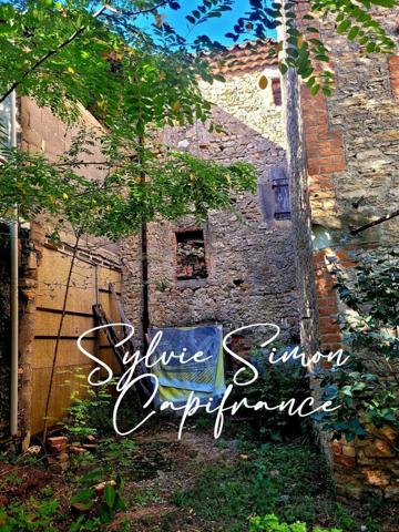 Propriete à vendre 5 pièces et 990 m² d'annexes SAINT CHRISTOL LES ALES (30)