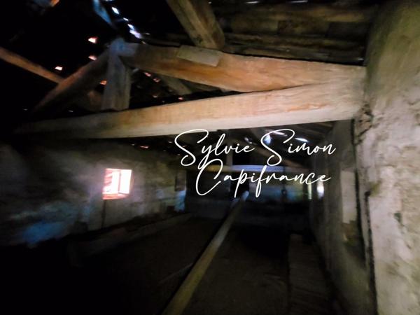 Propriete à vendre 5 pièces et 990 m² d'annexes SAINT CHRISTOL LES ALES (30)