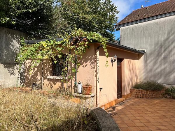 MAISON 60 M2 + STUDIO 22 M2 TERRAIN 600 m2