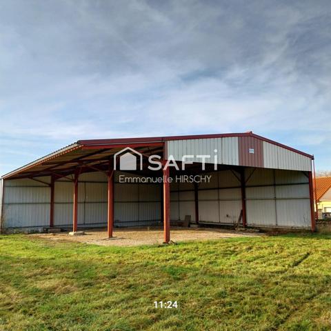 Maison de 180m2 située sur un terrain de 7185m2