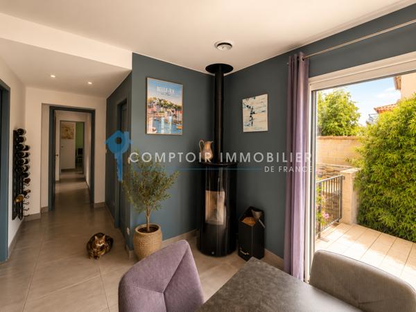 Villa
                                                                                                                                                                                                                                                                                                                        4 pièce(s)                                                                                                                                                                                                          3 chambre(s)                                                                                                                                                                                                          111  m²