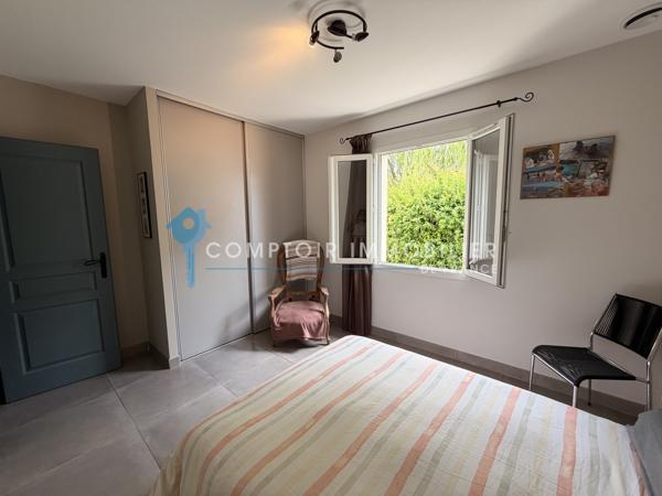 Villa
                                                                                                                                                                                                                                                                                                                        4 pièce(s)                                                                                                                                                                                                          3 chambre(s)                                                                                                                                                                                                          111  m²