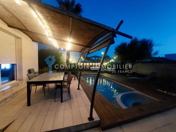 Villa
                                                                                                                                                                                                                                                                                                                        4 pièce(s)                                                                                                                                                                                                          3 chambre(s)                                                                                                                                                                                                          111  m²