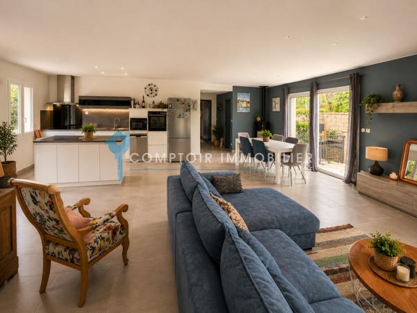 Villa
                                                                                                                                                                                                                                                                                                                        4 pièce(s)                                                                                                                                                                                                          3 chambre(s)                                                                                                                                                                                                          111  m²