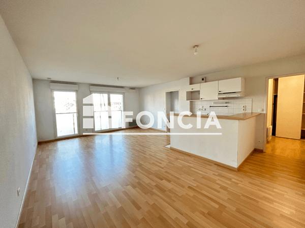 Location Appartement 2 pièces 56.54 m² - 1 PLACE DE LA CROIX BONNEAU Nantes 44000