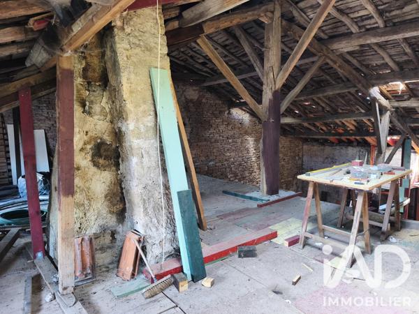 Maison à vendre 4 pièces 90 m² Monthureux-sur-Saône