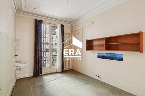 5 pièces Immeuble Haussmannien