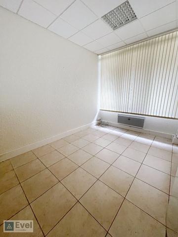 THIONVILLE - LOCAL COMMERCIAL - 132M²