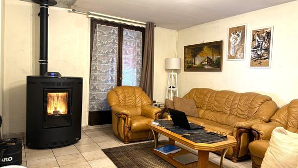 Villa 104m² Lugrin 5 pièces, 3 chambres, 1 bureau sur parcelle de 902m²