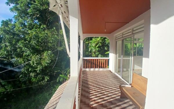 Maison à vendre    6 pièces •  Morne-à-l'Eau