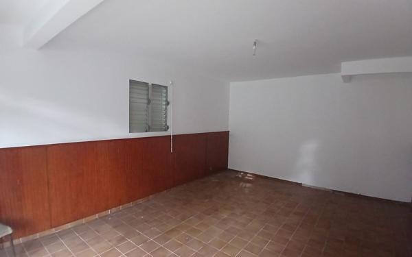 Maison à vendre    6 pièces •  Morne-à-l'Eau