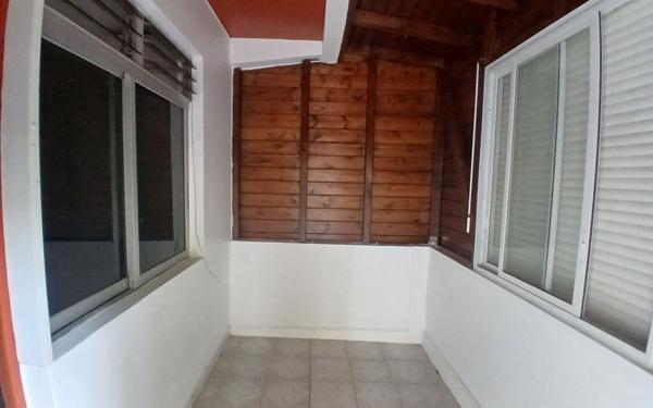 Maison à vendre    6 pièces •  Morne-à-l'Eau