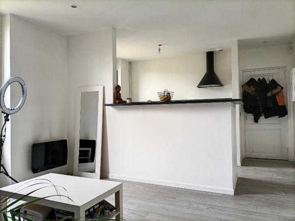 Location appartement Méry-sur-Oise - 2 pièce(s) - 42 m² - 848 €/mois
