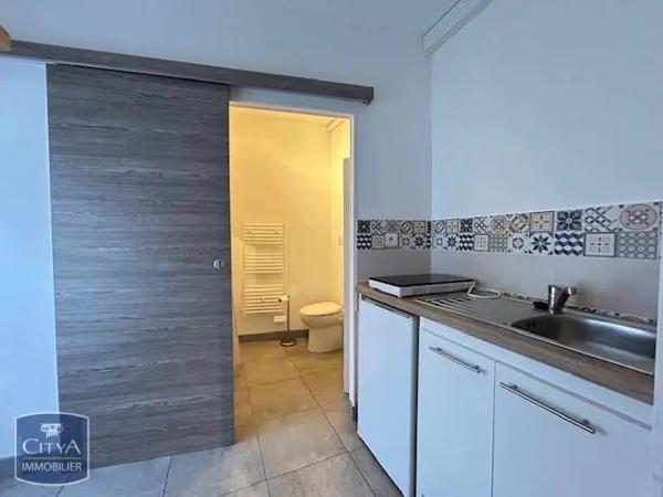 Appartement à louer 1 pièce 34m²