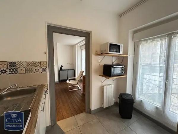 Appartement à louer 1 pièce 34m²