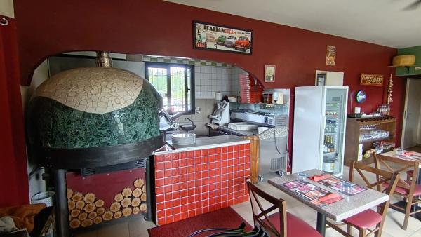 Creysse – Fonds de commerce de pizzeria avec four à bois et restauration rapide  – 49 800 €