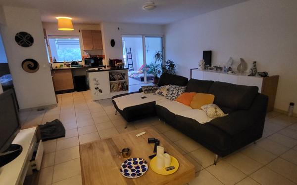 Appartement à vendre    3 pièces • 69 m2 Baie-Mahault