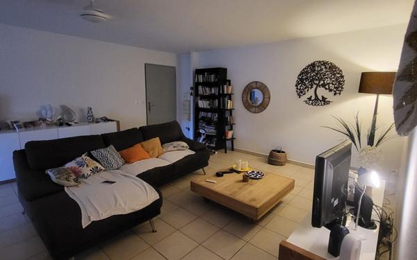 Appartement à vendre    3 pièces • 69 m2 Baie-Mahault