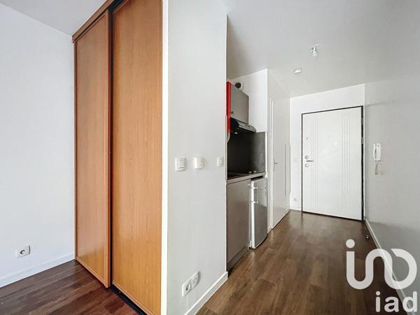Appartement 1 pièce de 18 m² à Rosny-sous-Bois (93110)