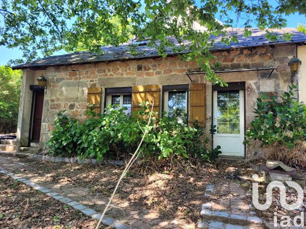 Maison à vendre 5 pièces 106 m² Issy-l'Évêque