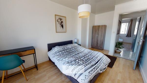 AWIC-JM63 - Lille jardin des plantes - chambre meublée n°3