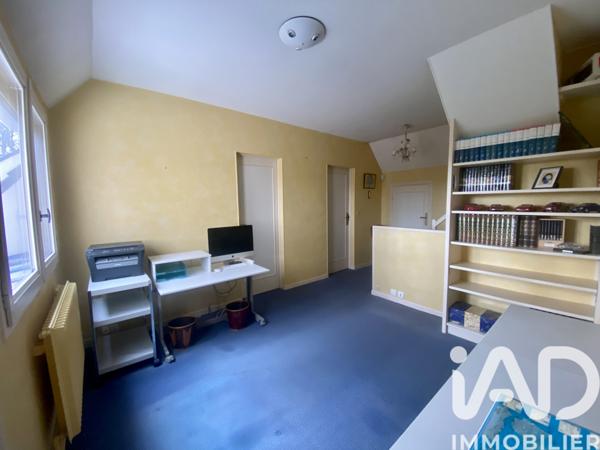 Maison à vendre 5 pièces 120 m² Saint-Fargeau-Ponthierry