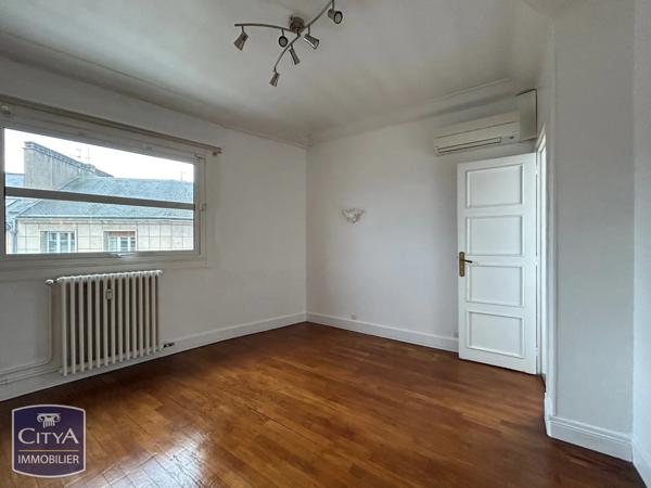 Appartement à vendre 4 pièces 91m² Orléans (45000)