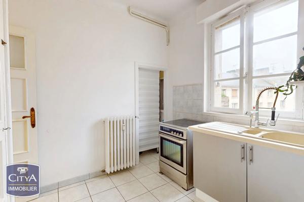 Appartement à vendre 4 pièces 91m² Orléans (45000)