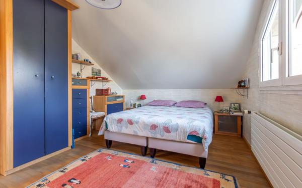 Maison à vendre    7 pièces • 200 m2 Saint-Maur-des-Fossés